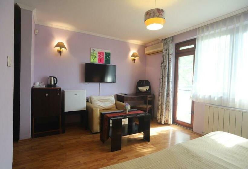 스탠다드 발코니 룸, Guest House Yanita