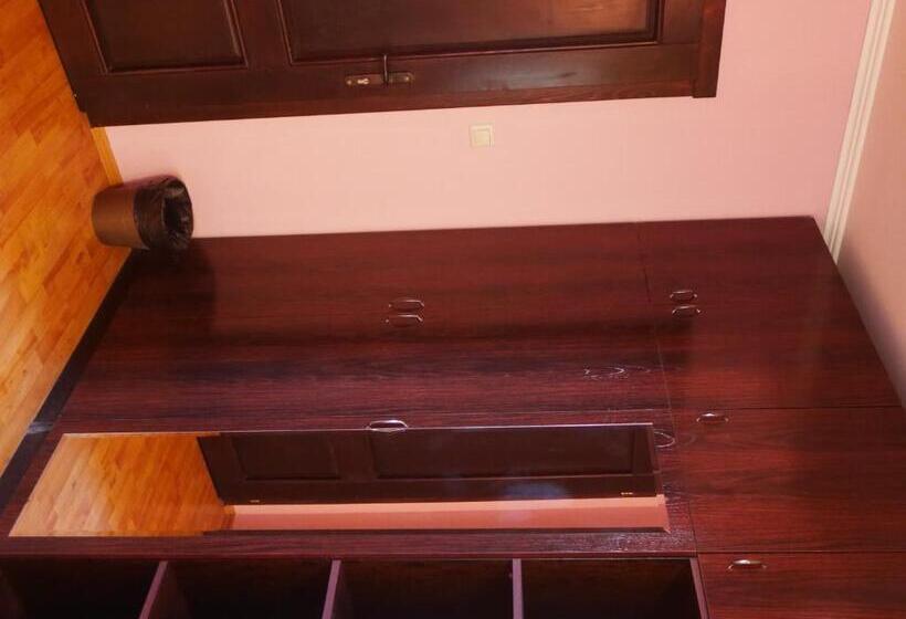 스탠다드 발코니 룸, Guest House Yanita