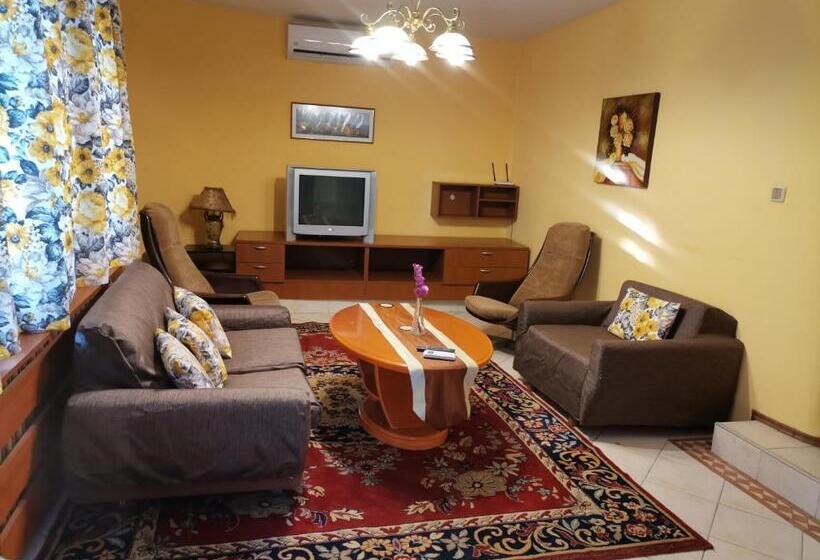 침실 1개 테라스 아파트, Guest House Yanita