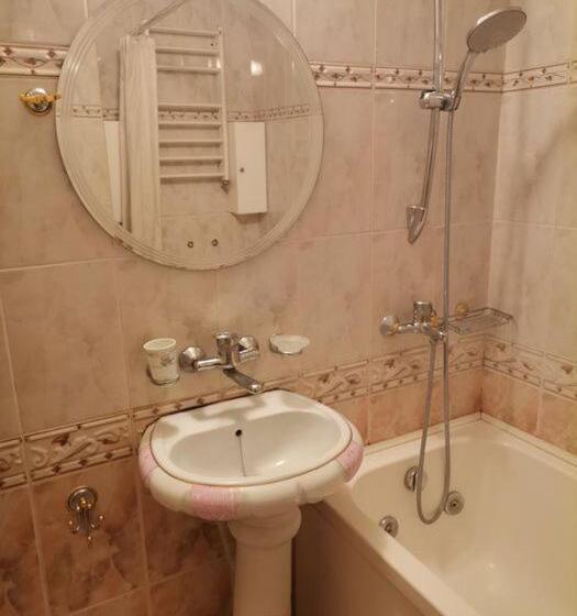 海の見える1ベッドルームアパートメント, Guest House Yanita