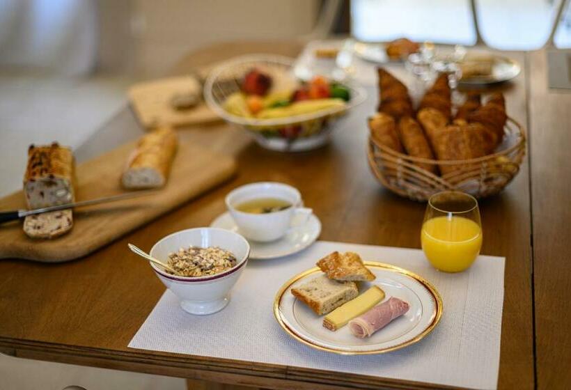 غرفة قياسية مطلة على الجبل, Villa Sainte Anne