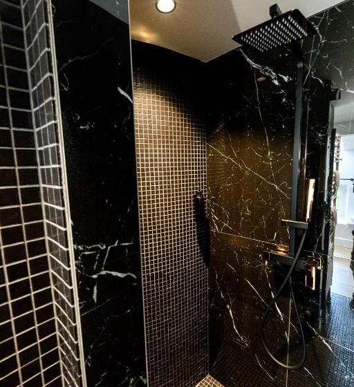 غرفة قياسية, Villa Sainte Anne