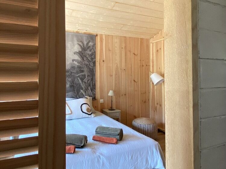 اتاق راحتی سه تخته, Villacanau