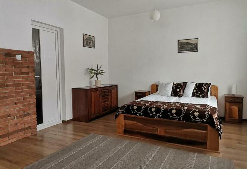 4인용 스탠다드 룸, Dió Vendégház