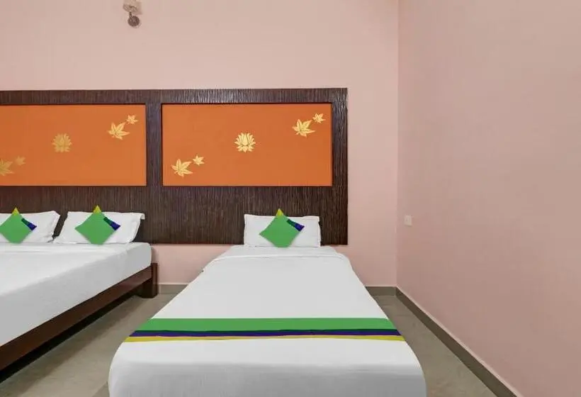 デラックストリプルルーム, Grand Jp Inn Near 2 Km From Gundlupet Bus Stand