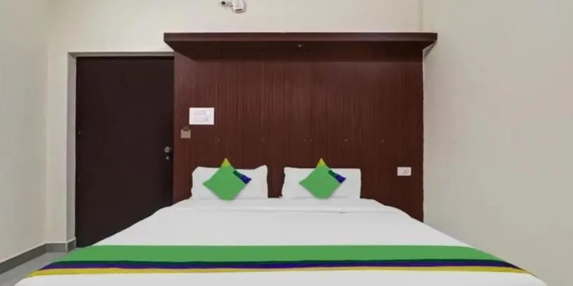 デラックスルーム, Grand Jp Inn Near 2 Km From Gundlupet Bus Stand