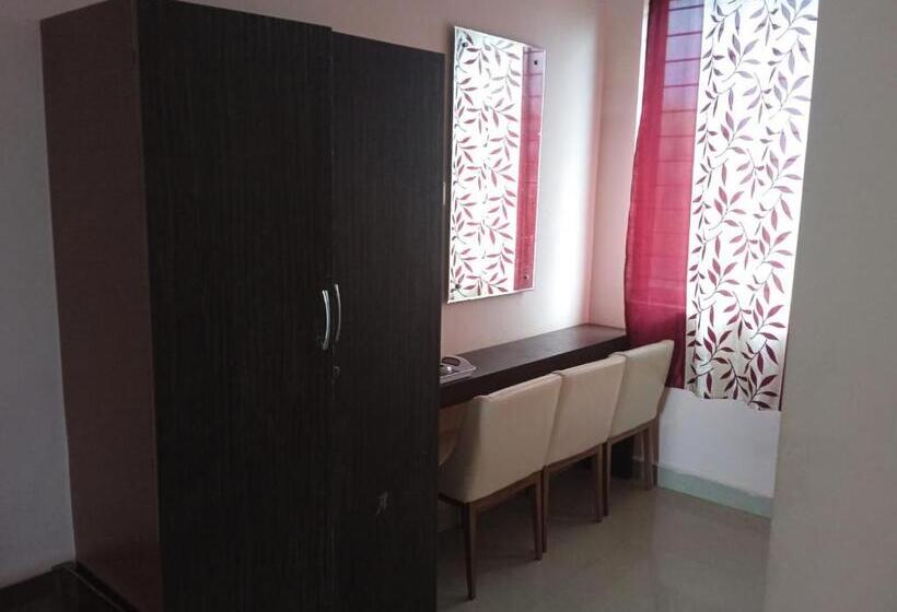 豪华房间, Grand Jp Inn Near 2 Km From Gundlupet Bus Stand