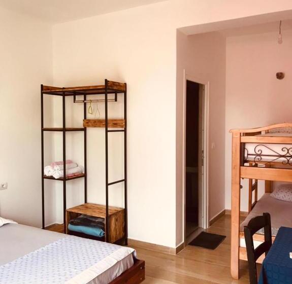 آپارتمان 1 خوابه, Tropikal Freskia Bunec