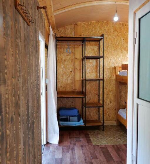 بانگلوی استاندارد, Tropikal Freskia Bunec