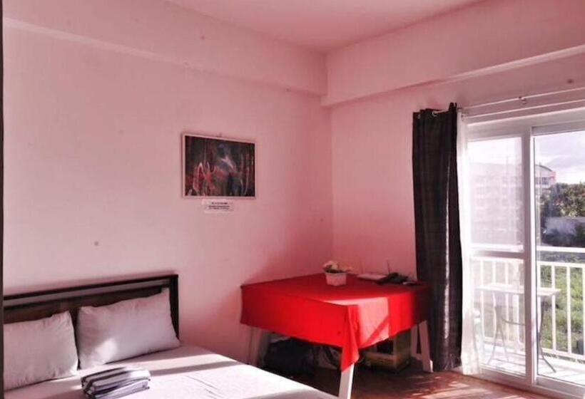 استودیوی استاندارد, Ania Summer Rooms