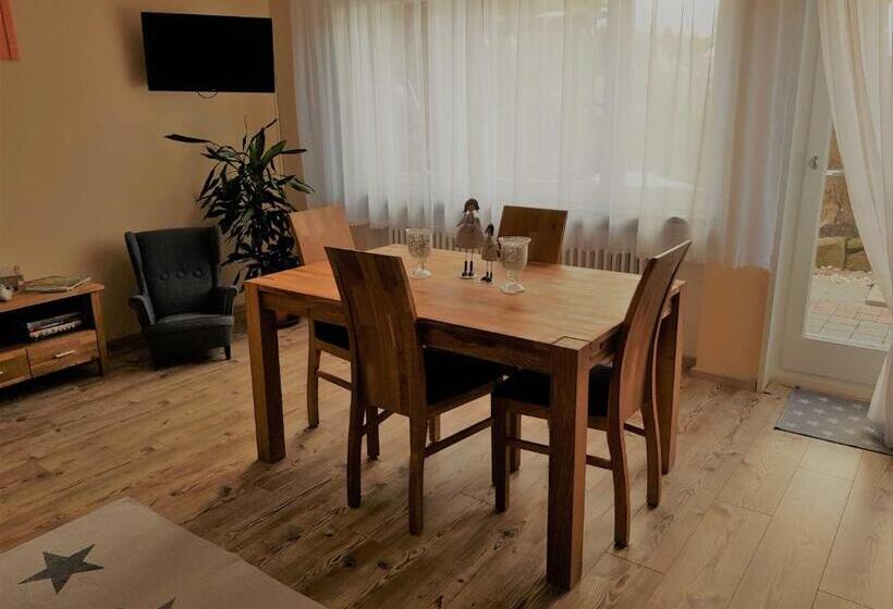 Апартаменты 1 Спальня с Террасой, Ferienwohnung Rombachs Spatzennest