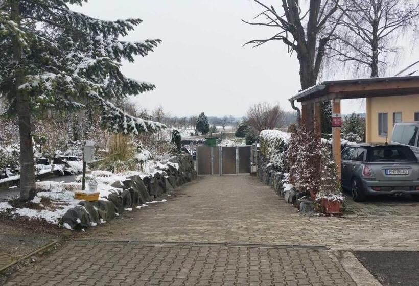 דירת חדר עם טרסה, Ferienwohnung Rombachs Spatzennest