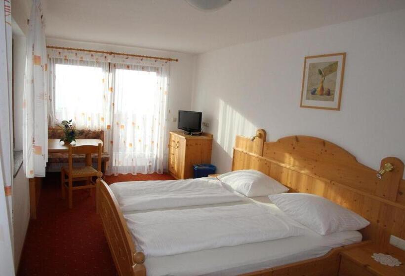 标准间带阳台, Gasthof Walde