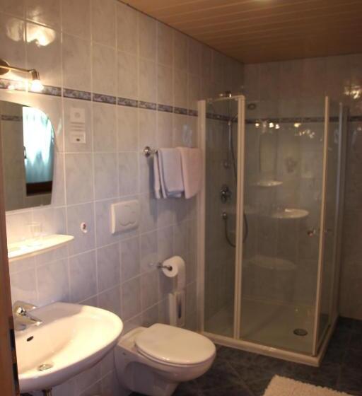 标准间带阳台, Gasthof Walde