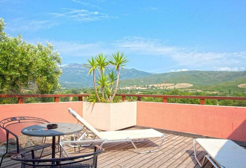 オーシャンビュースタンダードルーム, Macchia E Mare