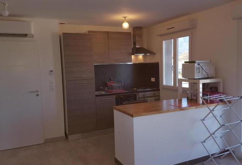 1ベッドルームアパートメント, Macchia E Mare