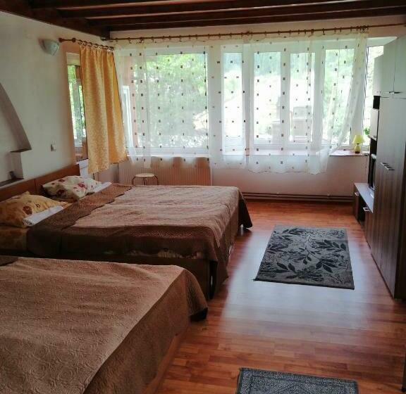 エコノミー4人部屋, Casa Ddm Daniel