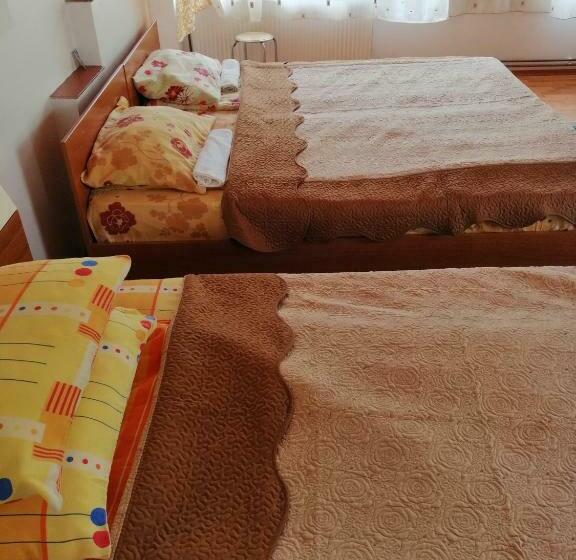 エコノミー4人部屋, Casa Ddm Daniel