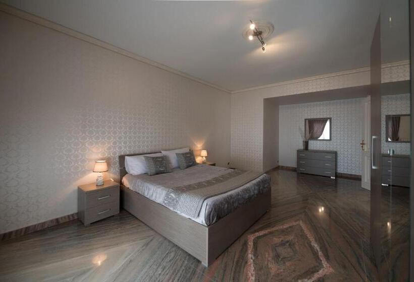 חדר סטנדרט עם מיטת קינג, Domus Aurea