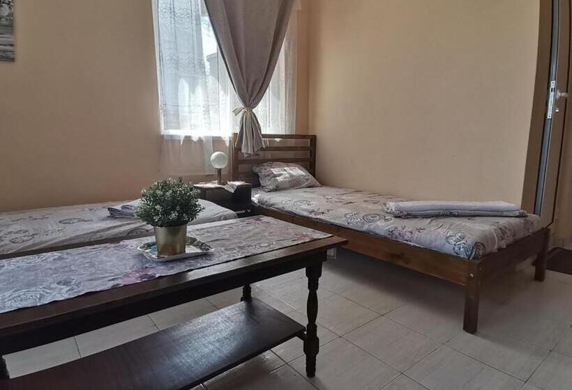 스탠다드 발코니 룸, Guest House 51