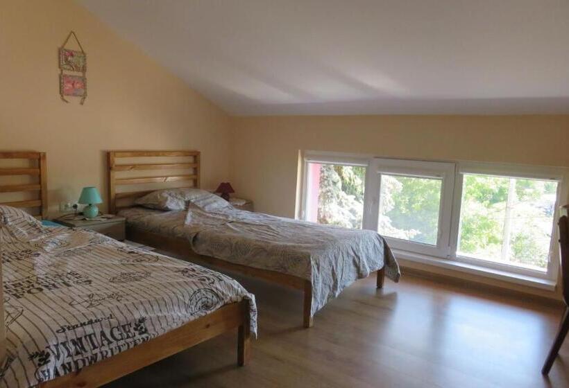 Апартаменты 1 Спальня Вид на Море, Guest House 51