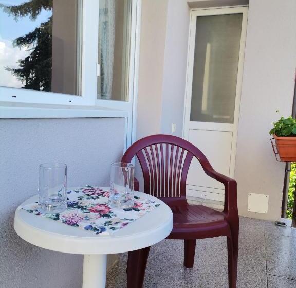 스탠다드 발코니 룸, Guest House 51