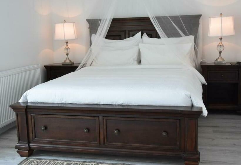 Habitació Deluxe, Memangalia