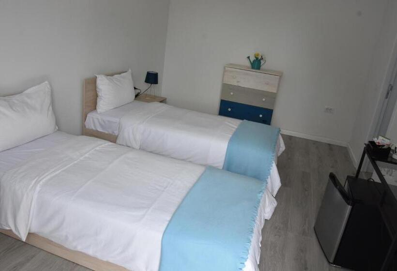 Habitació Deluxe, Memangalia
