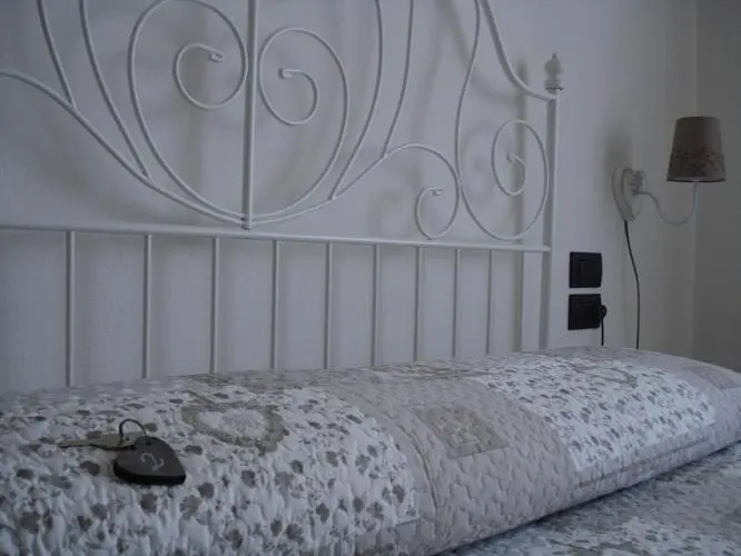 デラックスルーム, Ai Pianai