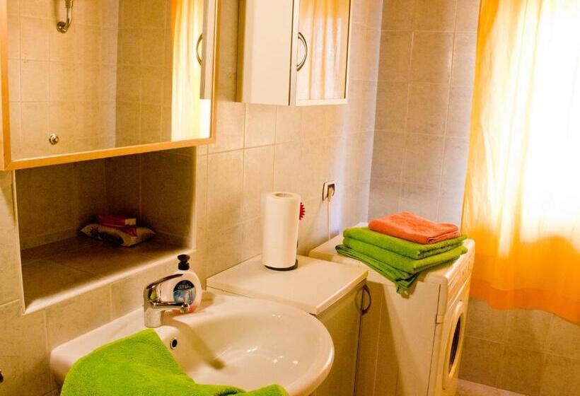 غرفة ديلوكس عائلية, La Chiocciola