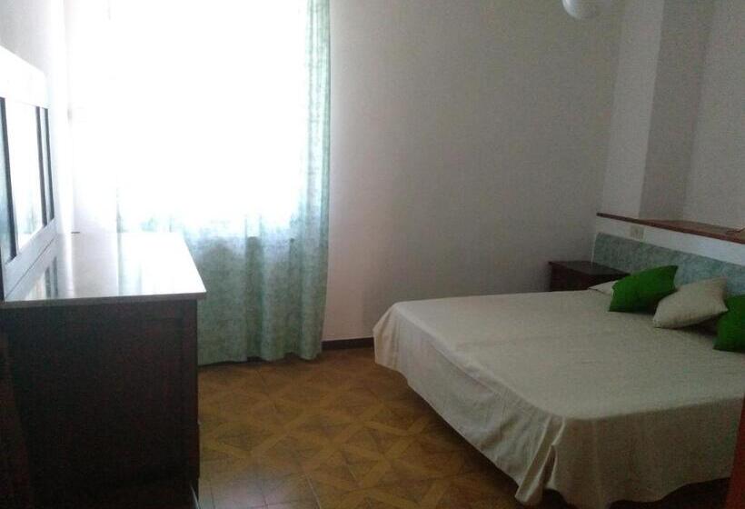 ２ベッドルームアパートメント, La Palma