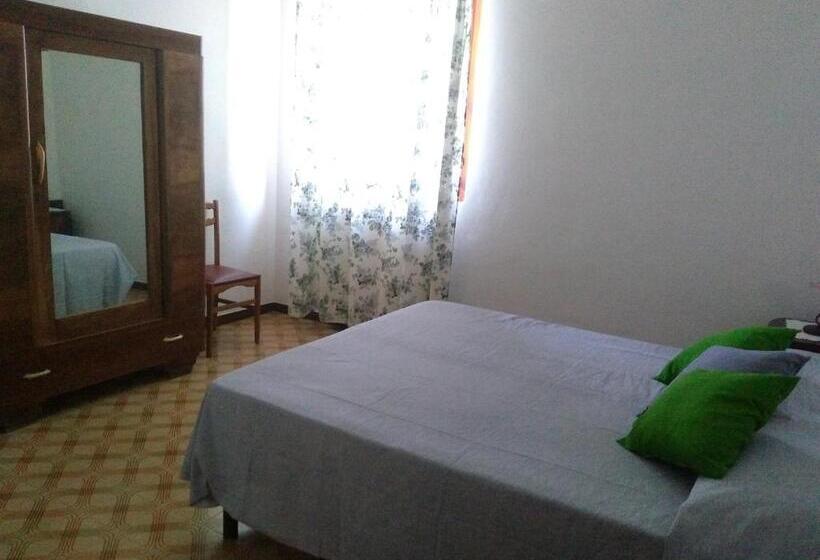 ２ベッドルームアパートメント, La Palma