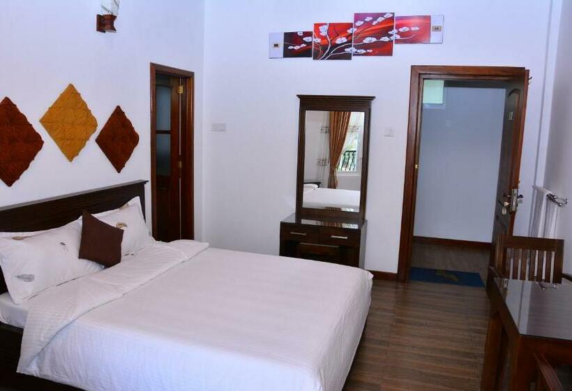 غرفة سوبيريور, Prince Palace