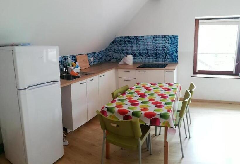 إستديو عائلى, Affittacamere Buon Riposo