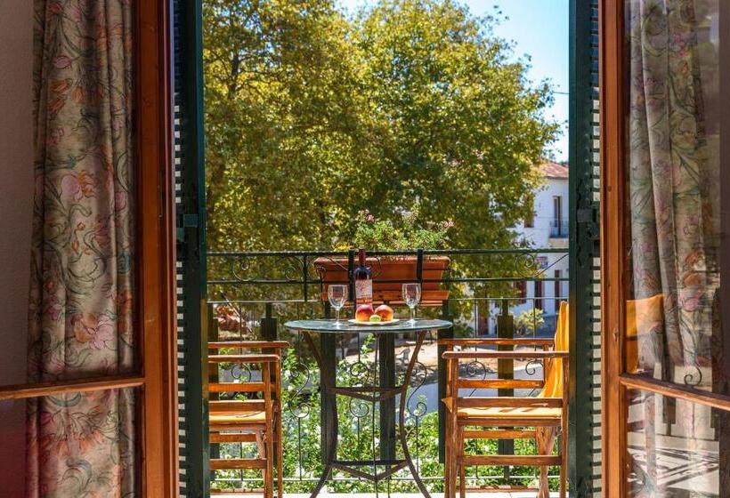 带阳台的三人标准间, Des Roses