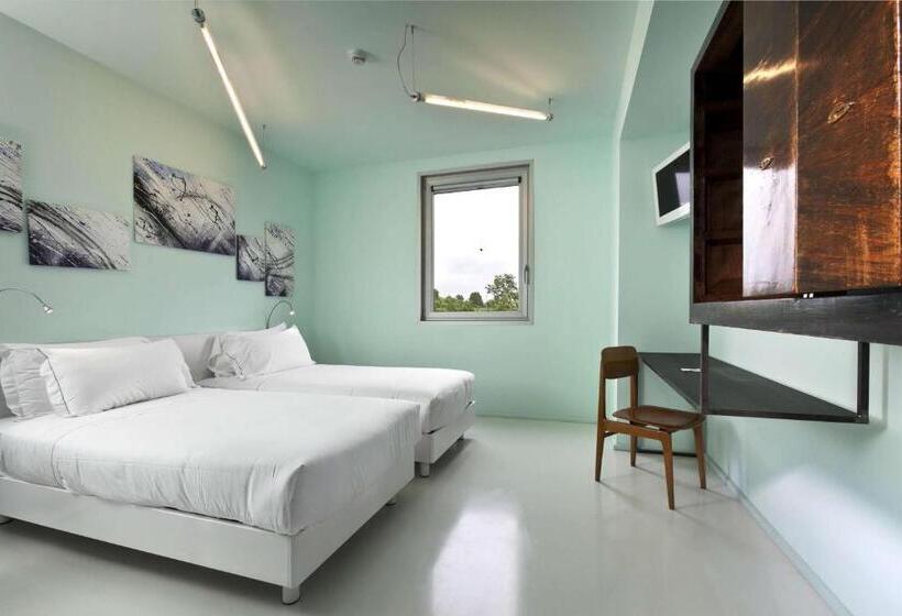 Стандартный Номер Кровать Кинг, Aiden By Best Western Jhd Dunant