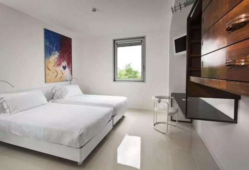 Standard-huone King-vuode, Aiden By Best Western Jhd Dunant