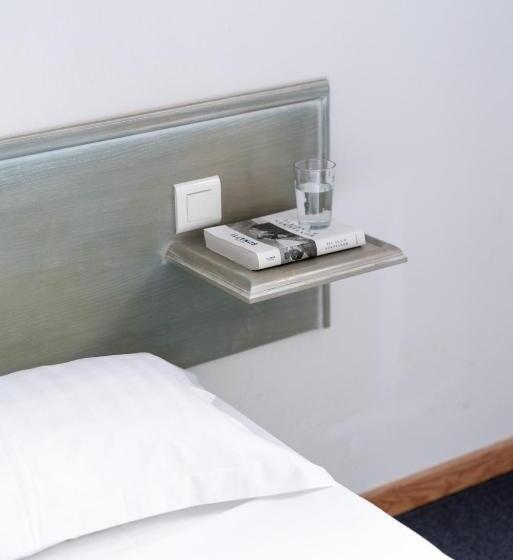 דירת חדר, Domaine De Ramonjuan