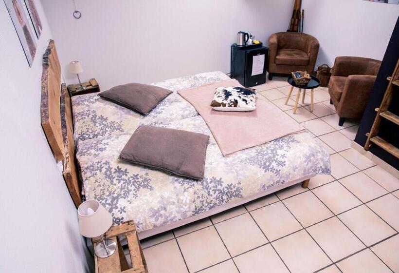 חדר סטנדרט, Hôtel Restaurant Domaine De Basil