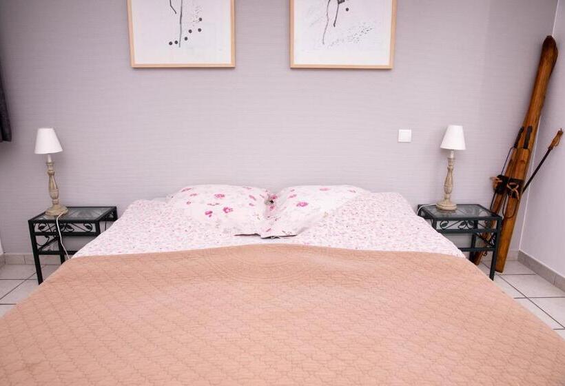 חדר קומפורט, Hôtel Restaurant Domaine De Basil