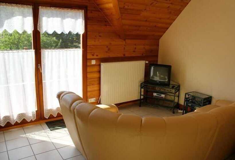 סוויטה משפחתית, Hôtel Restaurant Domaine De Basil