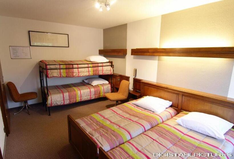 四人标准间, Hôtel Restaurant Et Spa Au Tilleul