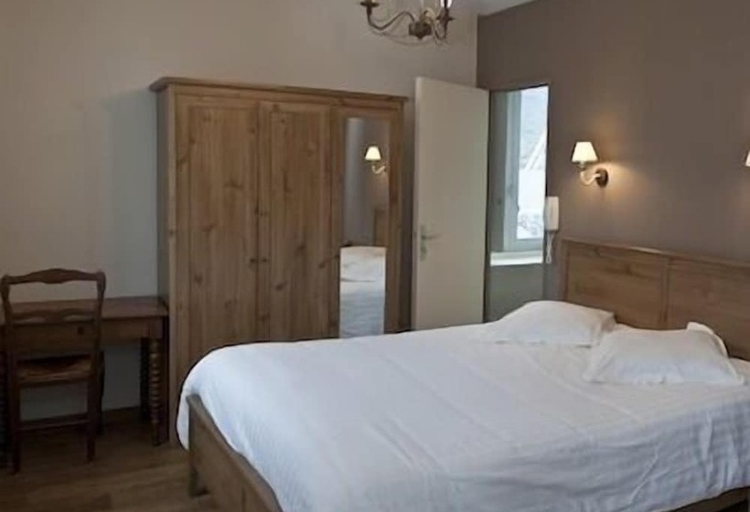 غرفة قياسية ثلاثية, Hôtel Tourmalet