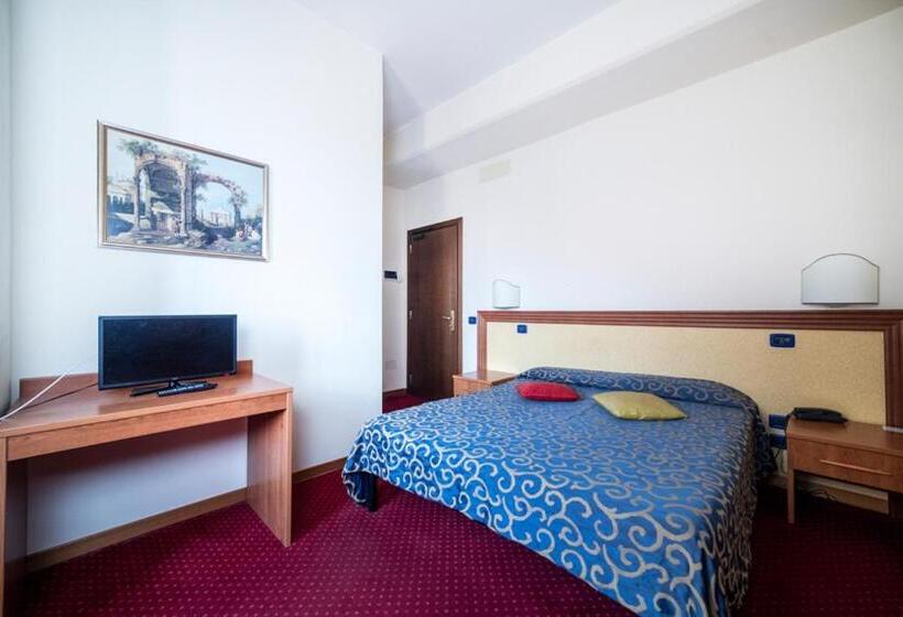 חדר סטנדרט, Italia & Lombardi