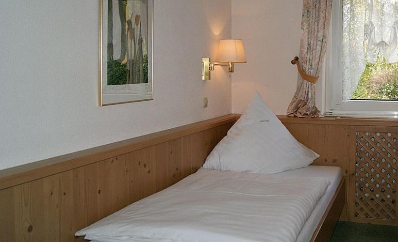 스탠다드 싱글 룸, Keller