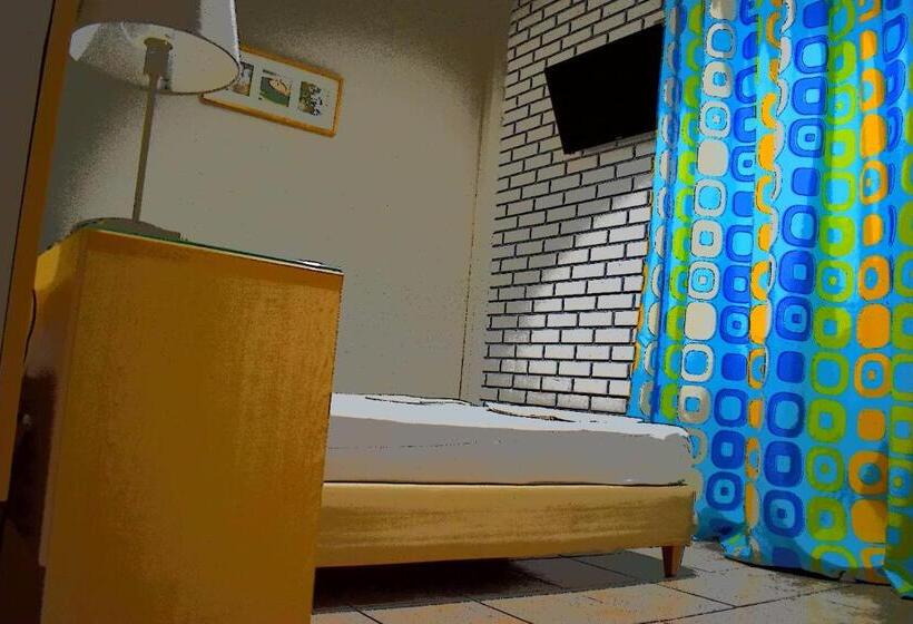 חדר בסיסי, Kentrikon