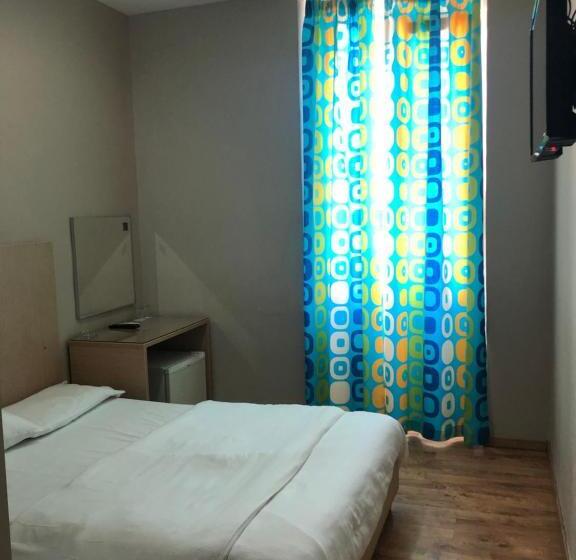 חדר בסיסי, Kentrikon