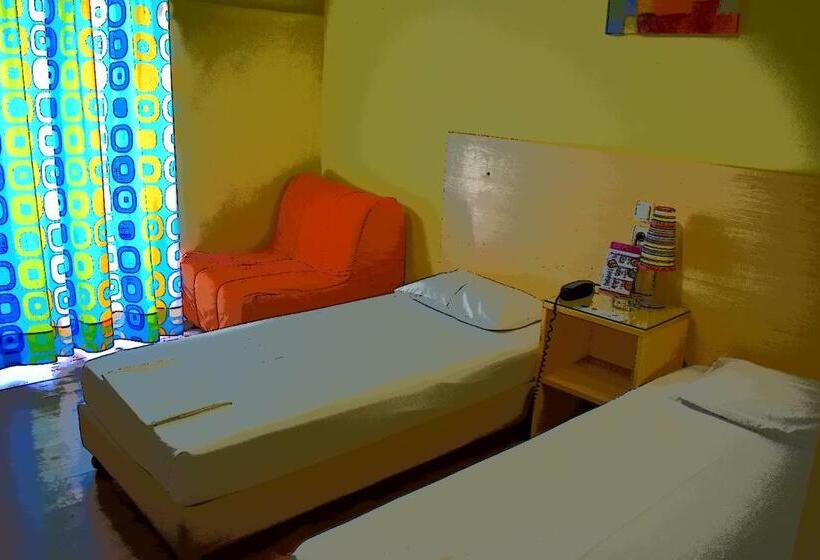 חדר משפחתי, Kentrikon