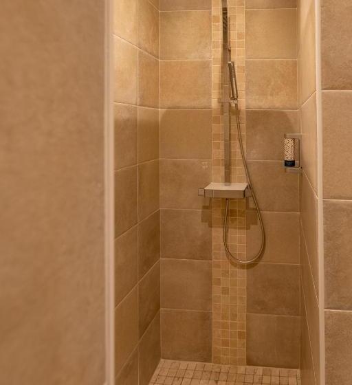 חדר משפחתי נוף לבריכה, L'Oustal De Vézac