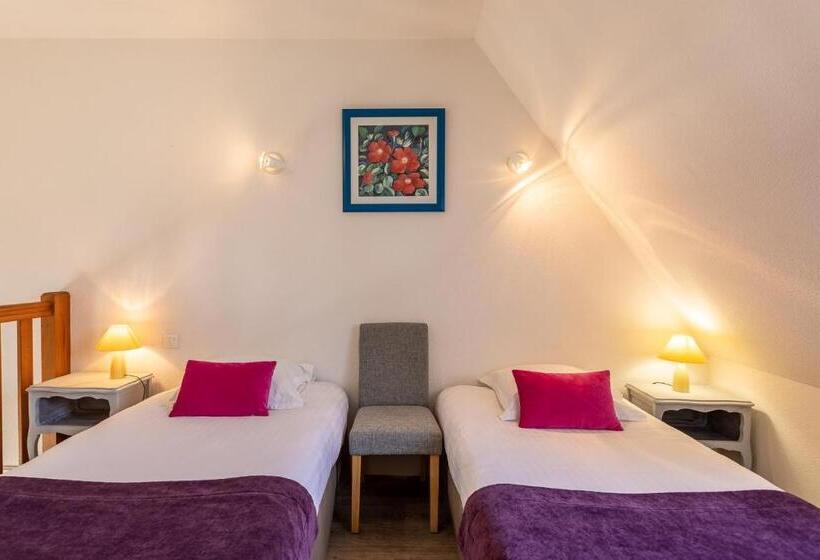 חדר משפחתי נוף לבריכה, L'Oustal De Vézac